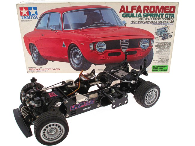 Auto RC elettrica Tamiya Alfa Romeo Giulia Sprint GTA #58187 usato 