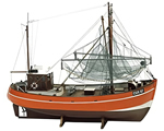 Cux 87 Krabbencutter Fishing Boat 1:33 billingboats B01000474