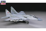 Mikoyan Mig-29 Fulcrum Farnborough w/Weapon 1:72 hasegawa HASE11