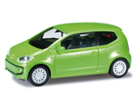 Volkswagen UP! three doors Viper Green Metallic 1:87 herpa HE034968-002