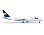 Lufthansa Cargo Boeing 777 Freighter 1:500 herpa HE524292