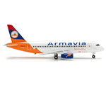 Armavia Sukhoi Superjet SSJ-100 1:200 herpa HE554596