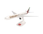 Emirates Boeing 777-300ER SnapFit 1:200 herpa HE614306
