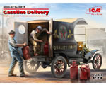 Gasoline Delivery Model T 1912 Delivery Car with American Gasoline Loaders 1:24 icm ICM24019