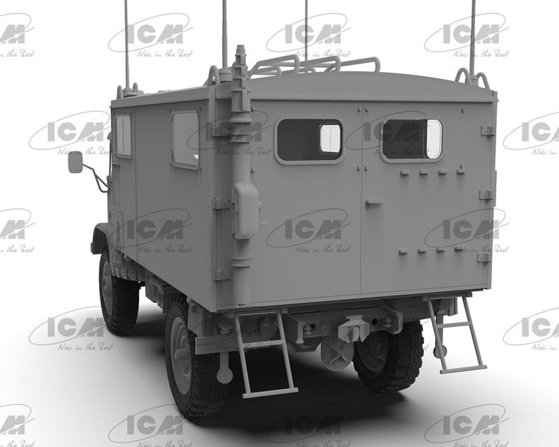 Unimog S 404 German Military Radio Truck 1:35 icm ICM35137