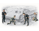 German Tank Crew 1943-1945 1:35 icm ICM35211