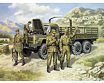 ZiL-131 Soviet Truck with Soviet Motorized Rifles 1:35 icm ICM35516