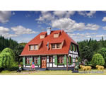 H0 Half-timbered farmhouse kibri KI38165