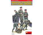 German Soldiers w/Fuel Drums Special Edition 1:35 miniart MNA35256