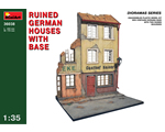 Ruined German Houses w/Base 1:35 miniart MNA36038