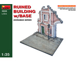 Ruined Building w/Base 1:35 miniart MNA36049