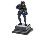 SWAT Officer 1:16 revell REV02805