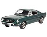 1965 Ford Mustang 2+2 Fastback 1:24 revell REV7065