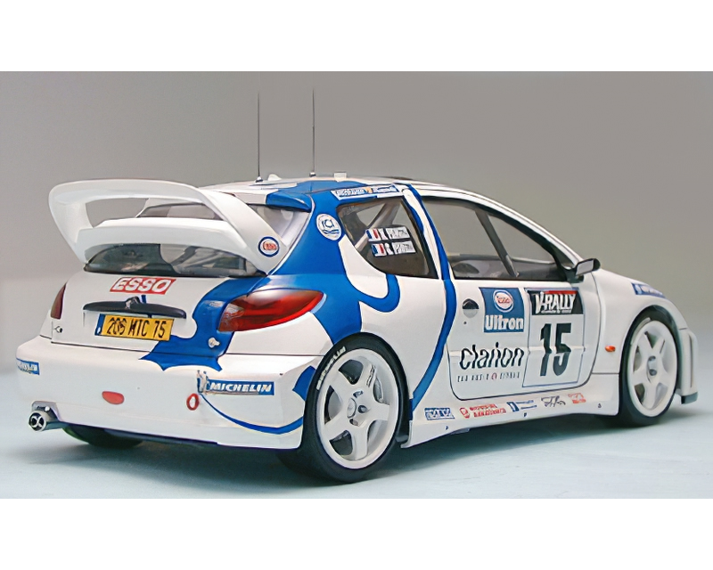 Peugeot 206 WRC 1:24 tamiya TA24221