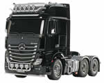 Mercedes-Benz Actros 3363 6x4 Gigaspace 1:14 Kit tamiya TA56348