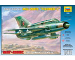 Soviet fighter Mikoyan-Gurevich MiG-21bis Fishbed-L 1:72 zvezda ZV7259